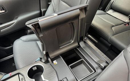 Toyota Land Cruiser, 2025 год, 13 150 000 рублей, 25 фотография