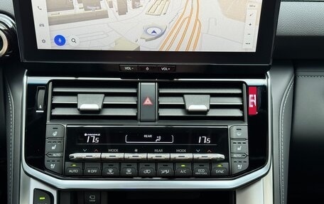 Toyota Land Cruiser, 2025 год, 13 150 000 рублей, 34 фотография