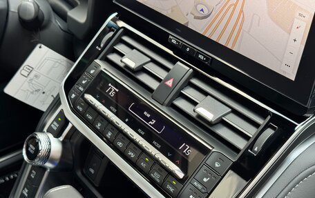 Toyota Land Cruiser, 2025 год, 13 150 000 рублей, 39 фотография