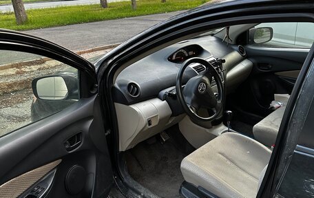 Toyota Yaris III рестайлинг, 2008 год, 660 000 рублей, 5 фотография