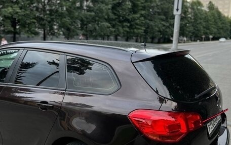 Opel Astra J, 2013 год, 830 000 рублей, 10 фотография