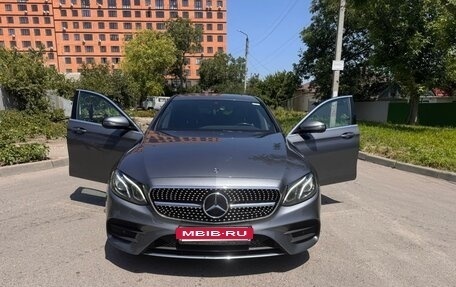 Mercedes-Benz E-Класс, 2019 год, 3 100 000 рублей, 2 фотография