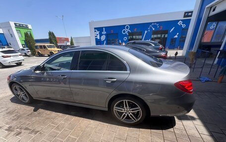 Mercedes-Benz E-Класс, 2019 год, 3 100 000 рублей, 14 фотография
