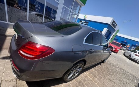 Mercedes-Benz E-Класс, 2019 год, 3 100 000 рублей, 12 фотография