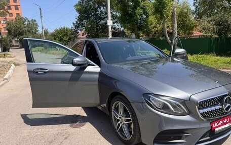 Mercedes-Benz E-Класс, 2019 год, 3 100 000 рублей, 7 фотография