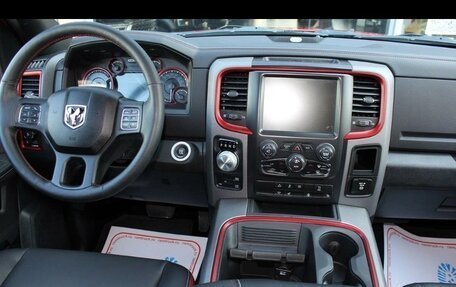Dodge RAM IV, 2016 год, 6 000 000 рублей, 2 фотография