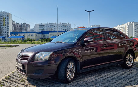Toyota Avensis III рестайлинг, 2007 год, 900 000 рублей, 3 фотография