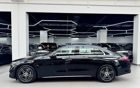 Mercedes-Benz E-Класс, 2025 год, 9 850 000 рублей, 6 фотография