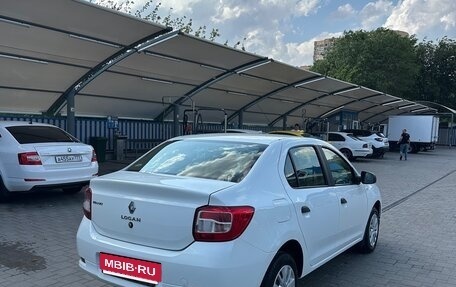Renault Logan II, 2018 год, 680 000 рублей, 4 фотография