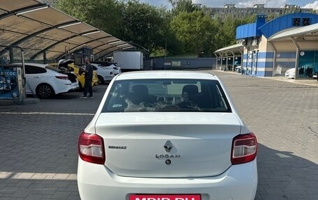 Renault Logan II, 2018 год, 680 000 рублей, 6 фотография
