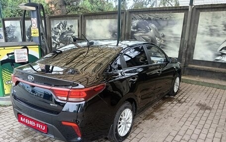 KIA Rio IV, 2018 год, 1 250 000 рублей, 3 фотография