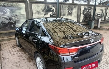KIA Rio IV, 2018 год, 1 250 000 рублей, 4 фотография