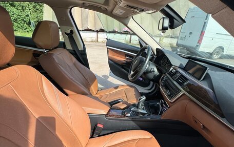 BMW 3 серия, 2015 год, 2 350 000 рублей, 13 фотография