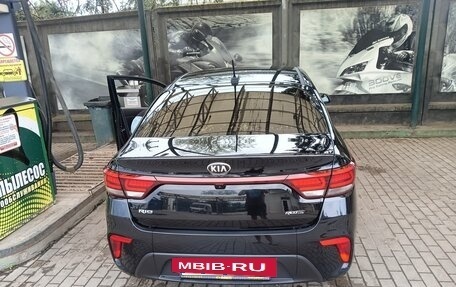 KIA Rio IV, 2018 год, 1 250 000 рублей, 5 фотография