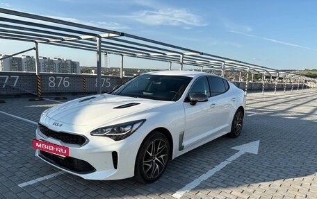 KIA Stinger I, 2021 год, 3 300 000 рублей, 3 фотография