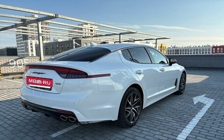 KIA Stinger I, 2021 год, 3 300 000 рублей, 6 фотография