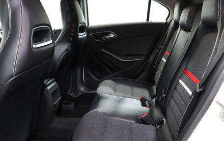 Mercedes-Benz A-Класс, 2013 год, 1 370 000 рублей, 10 фотография