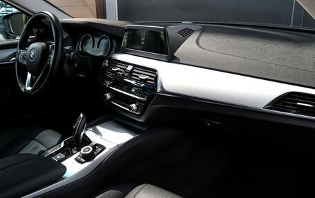 BMW 5 серия, 2018 год, 2 799 000 рублей, 9 фотография