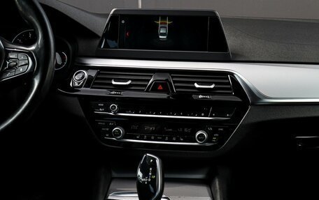 BMW 5 серия, 2018 год, 2 799 000 рублей, 12 фотография