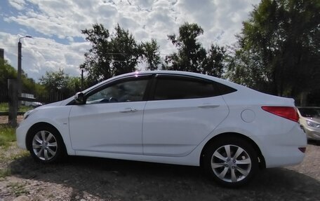 Hyundai Solaris II рестайлинг, 2012 год, 1 150 000 рублей, 9 фотография
