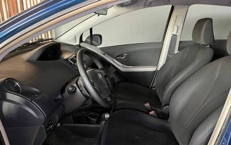 Toyota Yaris III рестайлинг, 2010 год, 635 000 рублей, 6 фотография