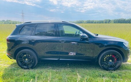 Volkswagen Touareg III, 2017 год, 4 150 000 рублей, 7 фотография