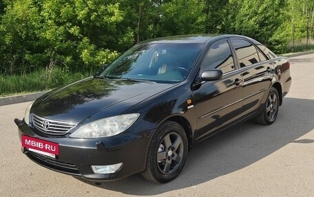 Toyota Camry V40, 2005 год, 740 000 рублей, 2 фотография