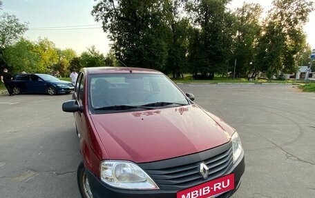 Renault Logan I, 2011 год, 750 000 рублей, 3 фотография
