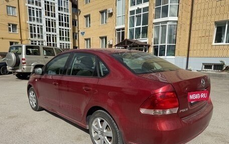 Volkswagen Polo VI (EU Market), 2011 год, 700 000 рублей, 6 фотография