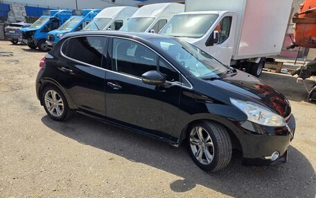 Peugeot 208 II, 2013 год, 550 000 рублей, 5 фотография
