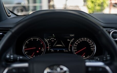 Toyota Land Cruiser, 2022 год, 11 500 000 рублей, 12 фотография