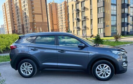 Hyundai Tucson III, 2018 год, 1 910 000 рублей, 4 фотография