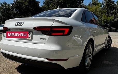 Audi A4, 2018 год, 2 190 000 рублей, 5 фотография