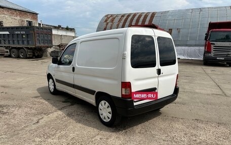 Peugeot Partner II рестайлинг 2, 2011 год, 420 000 рублей, 4 фотография