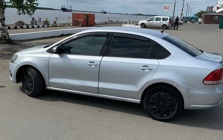 Volkswagen Polo VI (EU Market), 2013 год, 600 000 рублей, 4 фотография