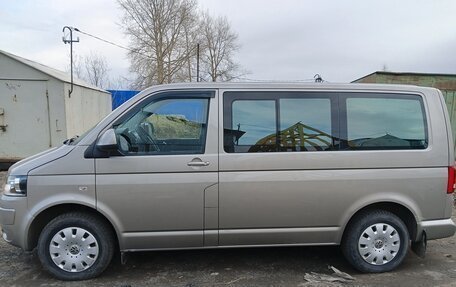 Volkswagen Caravelle T5, 2011 год, 1 850 000 рублей, 7 фотография