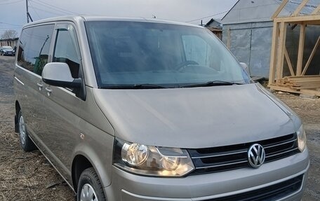 Volkswagen Caravelle T5, 2011 год, 1 850 000 рублей, 3 фотография