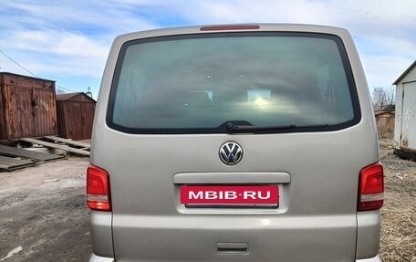 Volkswagen Caravelle T5, 2011 год, 1 850 000 рублей, 6 фотография