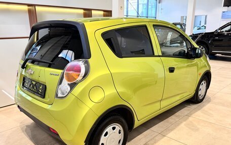 Chevrolet Spark III, 2012 год, 595 000 рублей, 4 фотография