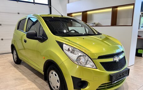 Chevrolet Spark III, 2012 год, 595 000 рублей, 3 фотография