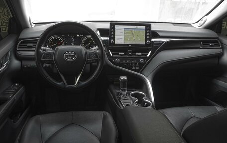 Toyota Camry, 2021 год, 3 199 000 рублей, 6 фотография