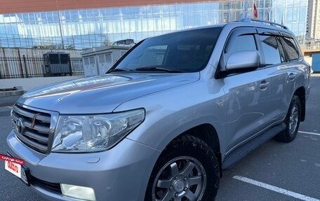 Toyota Land Cruiser 200, 2011 год, 3 200 000 рублей, 3 фотография