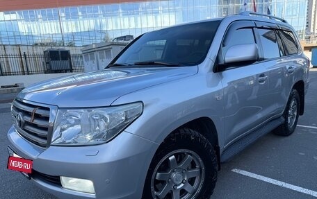 Toyota Land Cruiser 200, 2011 год, 3 200 000 рублей, 7 фотография