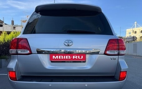 Toyota Land Cruiser 200, 2011 год, 3 200 000 рублей, 18 фотография