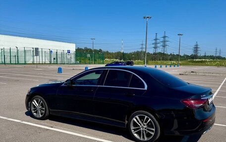 Mercedes-Benz E-Класс, 2021 год, 4 450 000 рублей, 6 фотография
