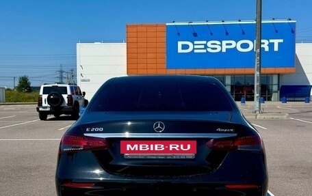 Mercedes-Benz E-Класс, 2021 год, 4 450 000 рублей, 9 фотография