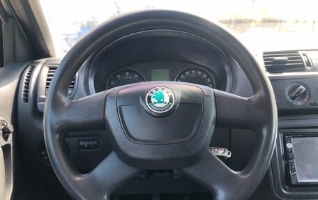 Skoda Fabia II, 2010 год, 370 000 рублей, 10 фотография
