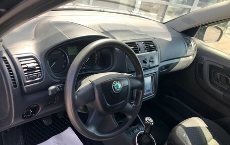 Skoda Fabia II, 2010 год, 370 000 рублей, 9 фотография