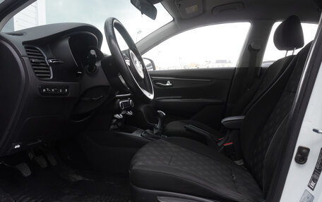 KIA Rio IV, 2017 год, 1 195 000 рублей, 9 фотография