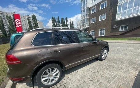 Volkswagen Touareg III, 2012 год, 1 800 000 рублей, 4 фотография